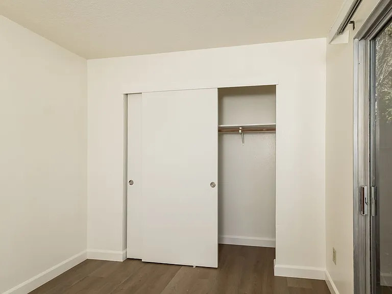 2354 Heidi Pl — Photo 16