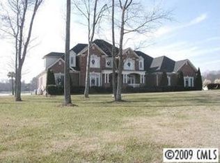 5171 Shoreview Dr, Concord, NC 28025