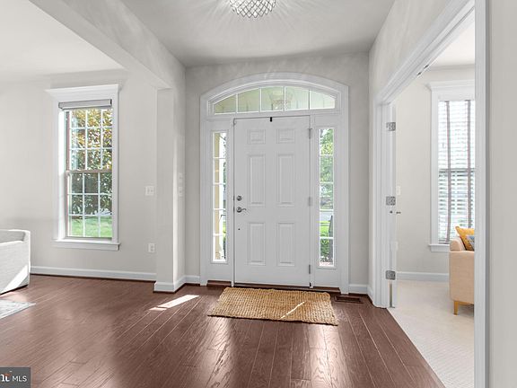 2nd image of 12116 Hickory Falls Ct