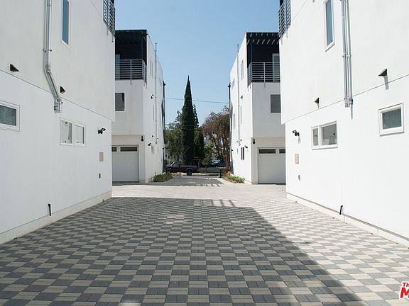 5th image of 5019 Marathon St