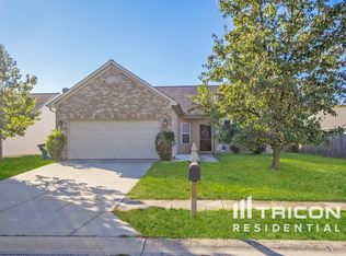 9897 Lakefield Ln, Avon, IN 46123