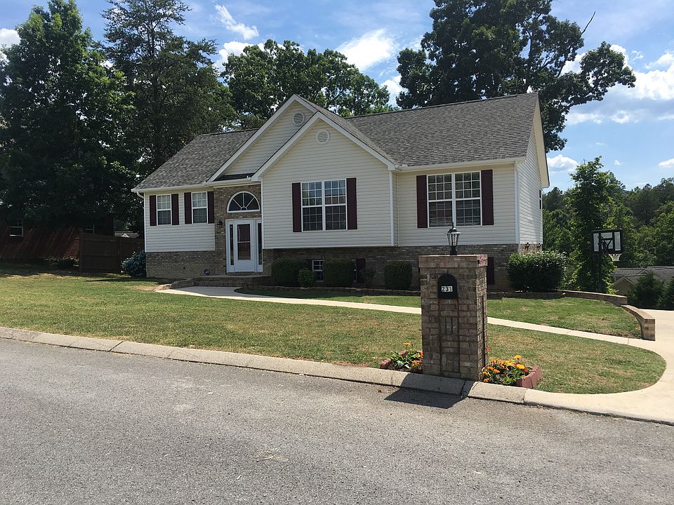 1st image of 231 Elaine Dr