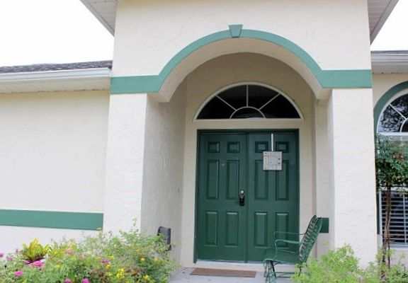 3rd image of 1624 Cypress Woods Cir