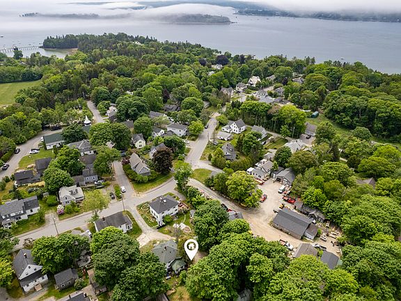 2nd image of 49 Summit Road