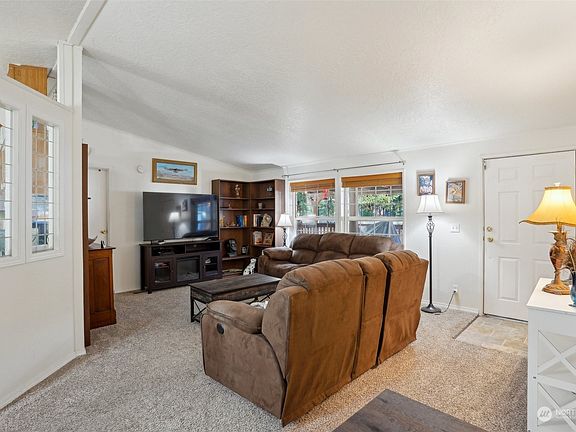 5th image of 13609 201st Street Ct E #145