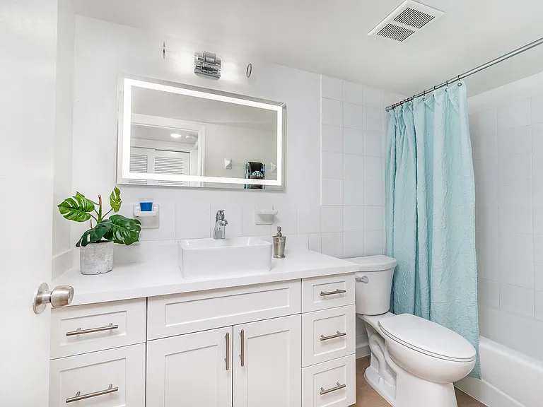 222 Madeira Ave #21 — Photo 10