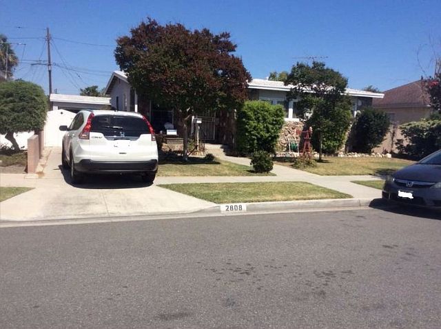 2nd image of 2808 Charlemagne Ave