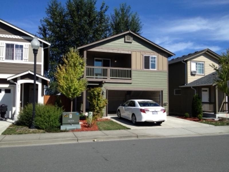 1st image of 4925 148th St NE
