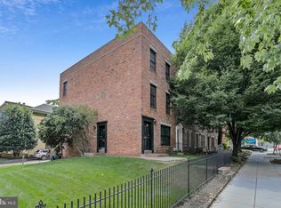 1900 T St NW APT B, Washington, DC 20009