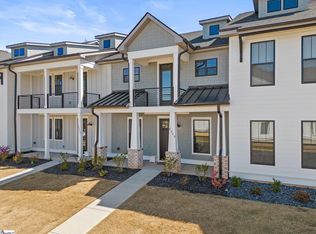 1208 N Pinot Rd, Duncan, SC 29334