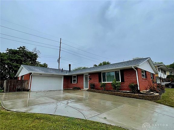2nd image of 726 Golden Arrow Dr