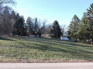 268 Hillcrest Ln, Jefferson, WI 53549