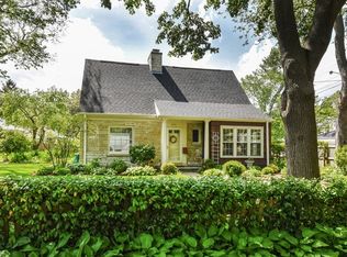 376 Rosewood Ave, Winnetka, IL 60093