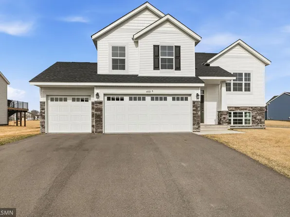 4719 6th St NE, Saint Cloud, MN 56304