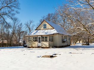 135 N Main St, Latham, KS 67072