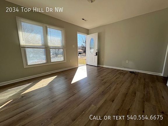 5th image of 2034 Top Hill Dr NW