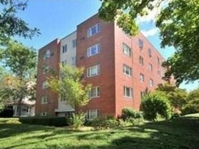 114 Pleasant St APT 402, Arlington, MA, 02476