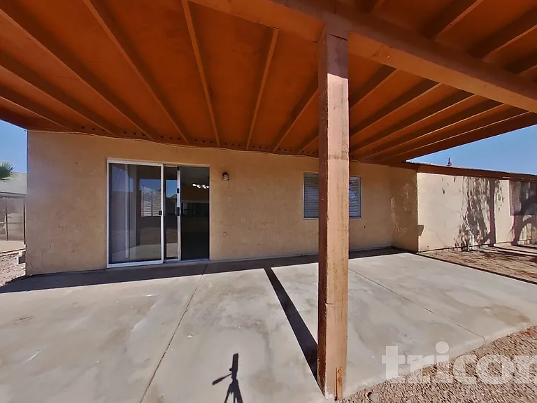 1010 W Blackhawk Dr — Photo 17