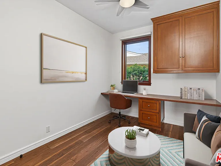 1120 El Medio Ave — Photo 12