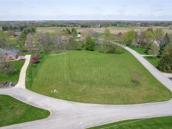 1400 Spring Mill Ct, Russiaville, IN 46979