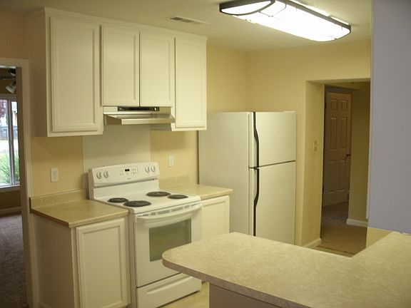 4th image of 2648 Tremonto Dr