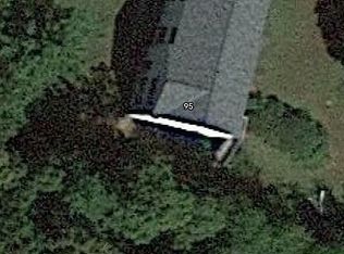 93 Breakneck Rd, Sturbridge, MA 01566