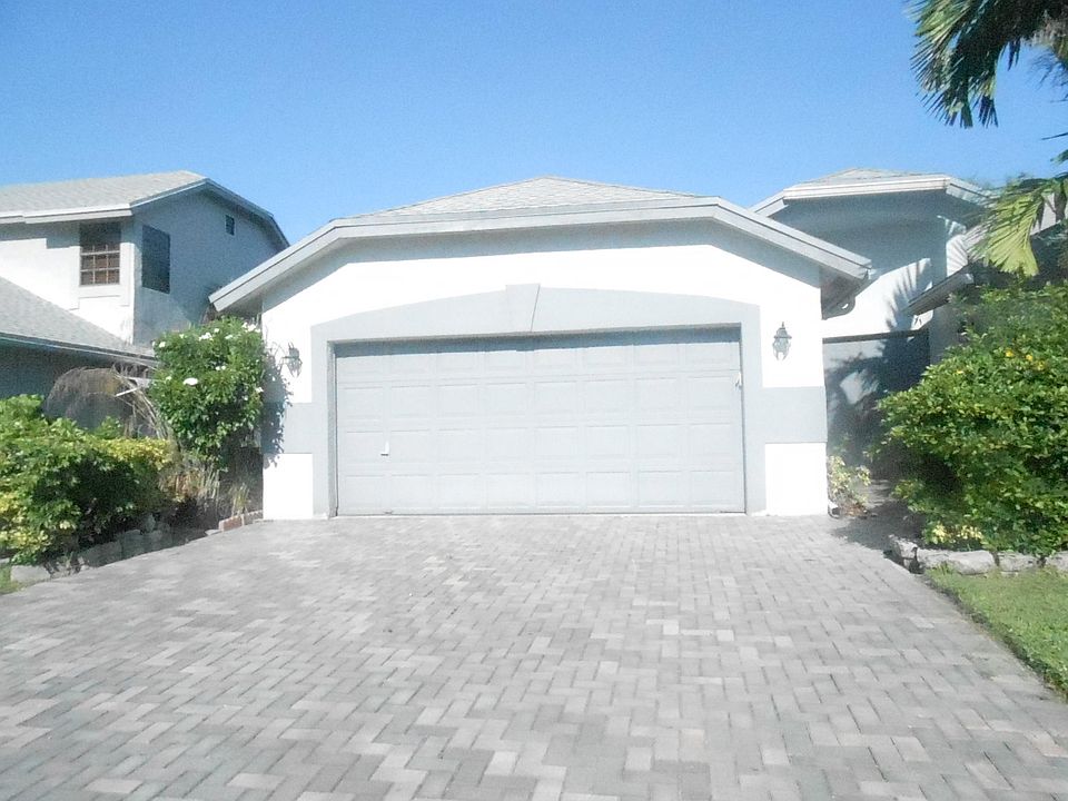 1st image of 5151 NW 43rd Avenue E