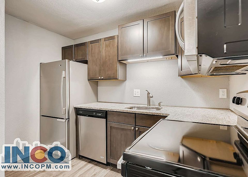 1st image of 1555 Grove St APT 306