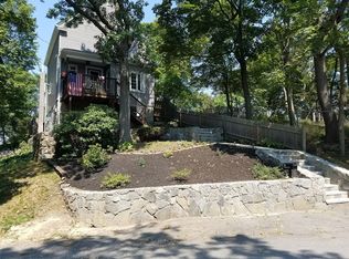 26 Wakefield Ave, Saugus, MA 01906