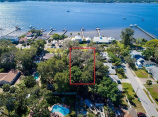 1910 4th St W, Palmetto, FL 34221