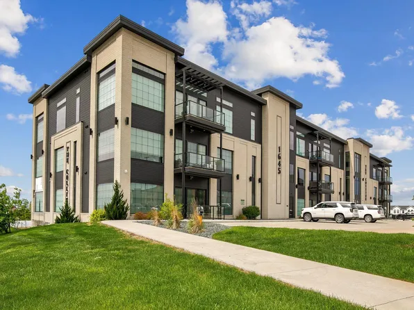 1645 SW Magazine Rd #305, Ankeny, IA 50023
