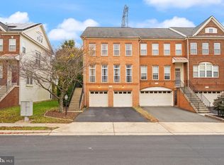 41863 Cinnabar Sq, Aldie, VA 20105