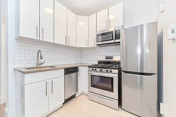 Rented by Living New York | media 14