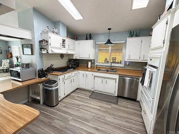 3rd image of 1145 E Barham Dr Spc 71