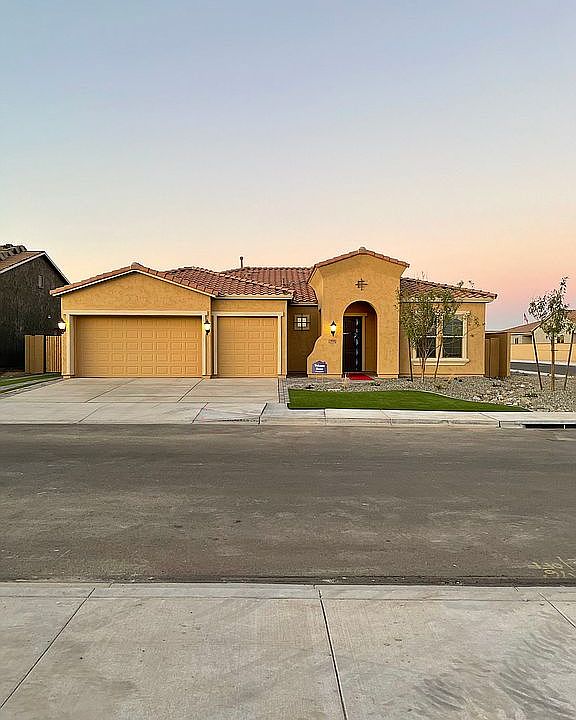 1st image of 19004 W Montebello Ave