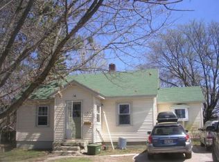 1210 Lincoln Ave, Marquette, MI 49855