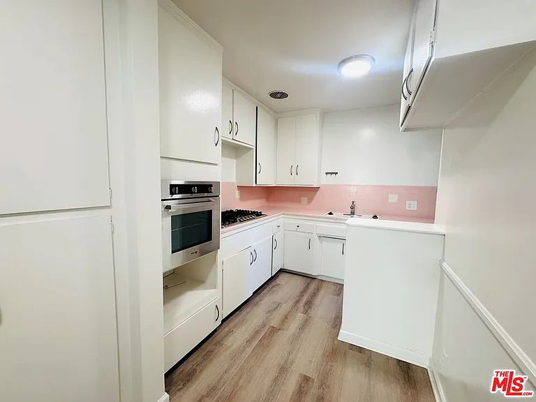 757 Ocean Ave #308 — Photo 15