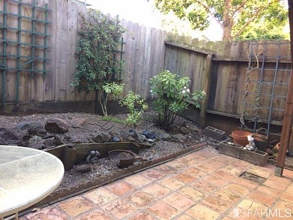 3rd image of 1407 De Haro St