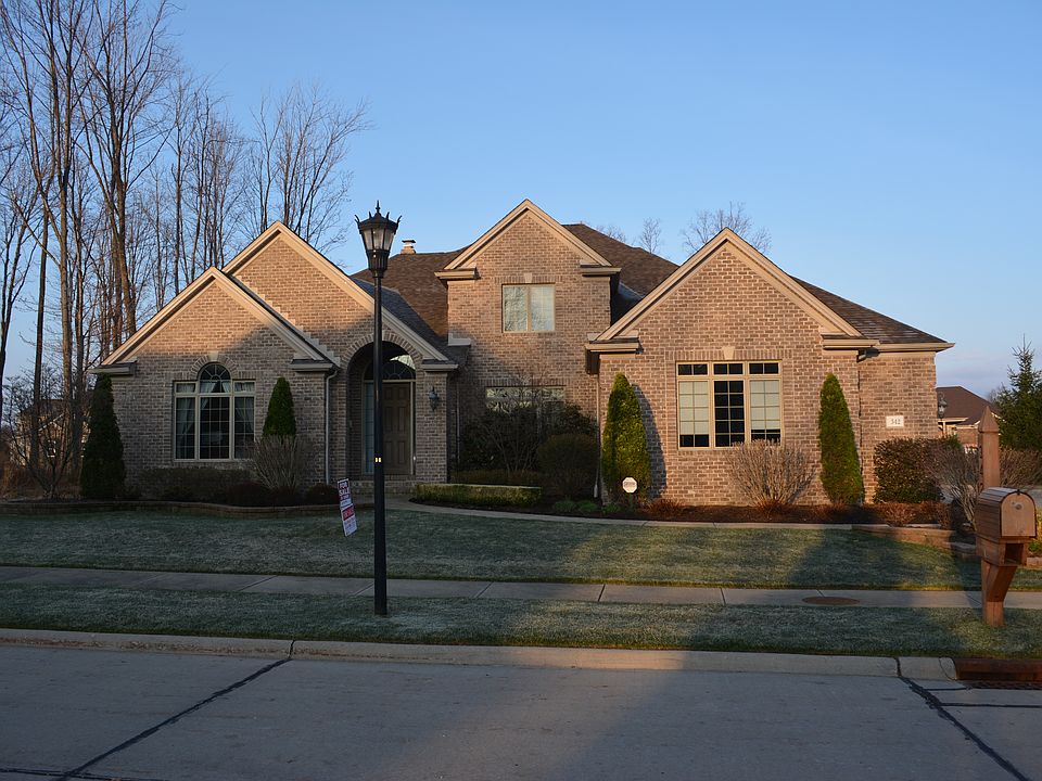 1st image of 342 E Edinburgh Dr