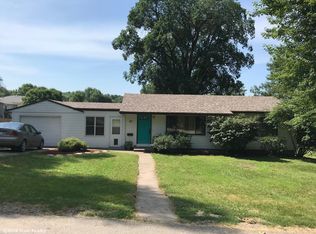 51 W High St, Colfax, IA 50054