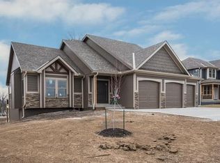 810 W Jack St, Lone Jack, MO 64086