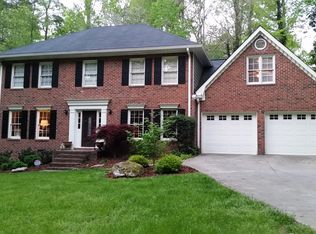 10 Brookcrest Dr, Marietta, GA 30068