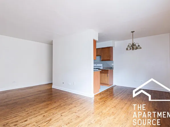 5960 N Winthrop Ave #410, Chicago, IL 60660