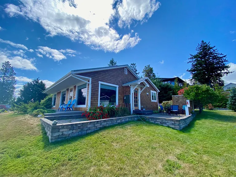 475 Harrison St — Photo 2