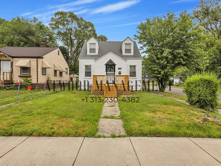 13500 Stahelin Rd — Photo 20