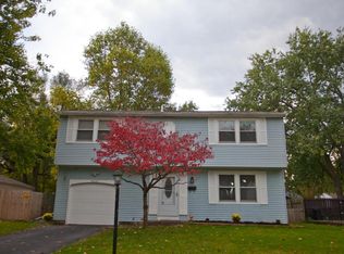 5067 Brewster Dr, Columbus, OH 43232