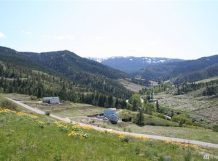 4945 Whispering Ridge Dr, Wenatchee, WA 98801