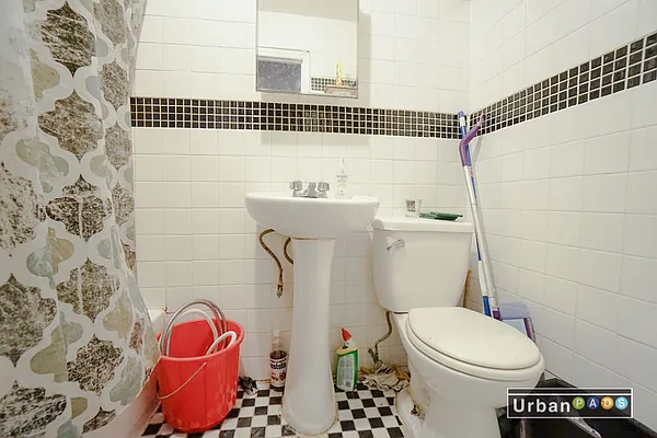 Rented by Urban Pads | media 30