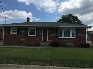 585 Hillman Rd, Akron, OH 44312