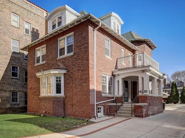 2540 North Lake DRIVE, Milwaukee, WI 53211